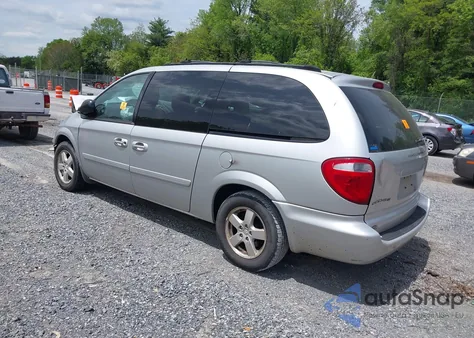 2005 Dodge Grand Caravan Sxt z USA, uszkodzony, nr VIN 2D4GP44L85R443261
